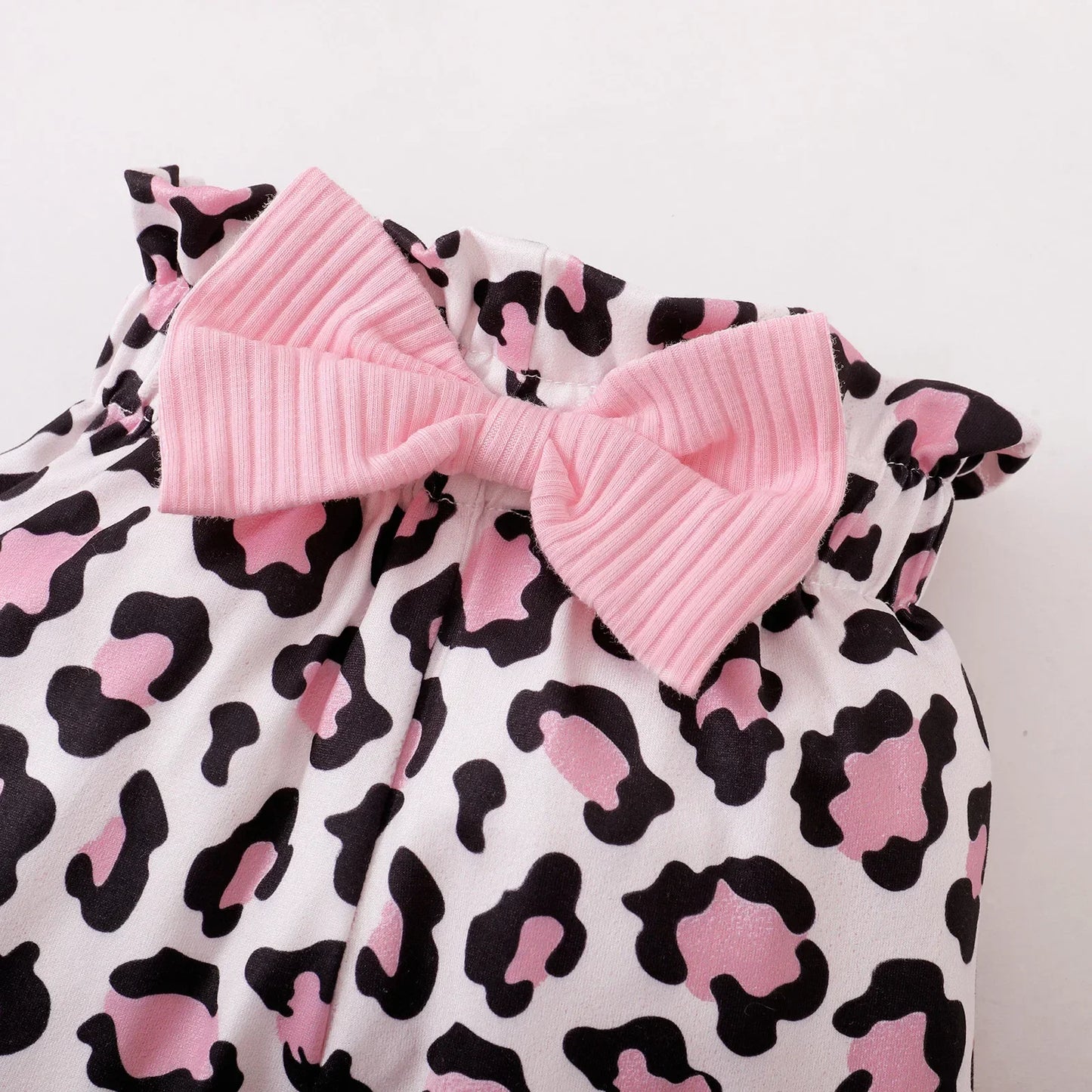 3Pcs Newborn Baby Girl Clothes Set: Ruffled Romper, Bow, and Leopard Pants