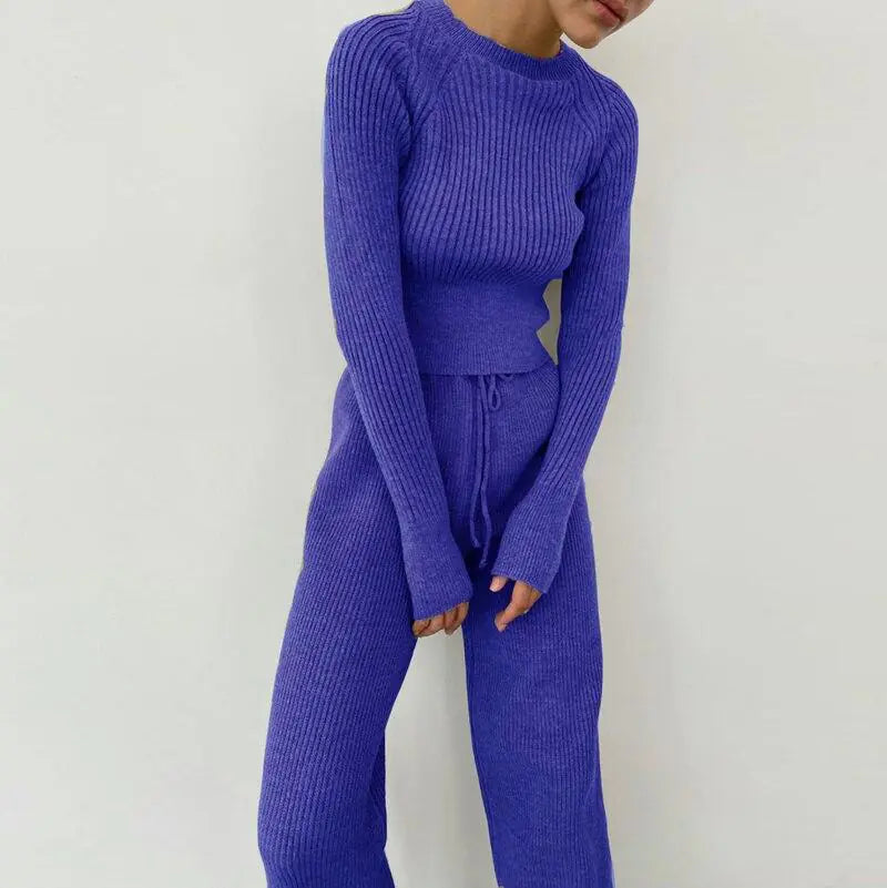 Effortless Chic: Knitted Wide-Leg Pants & Top Set