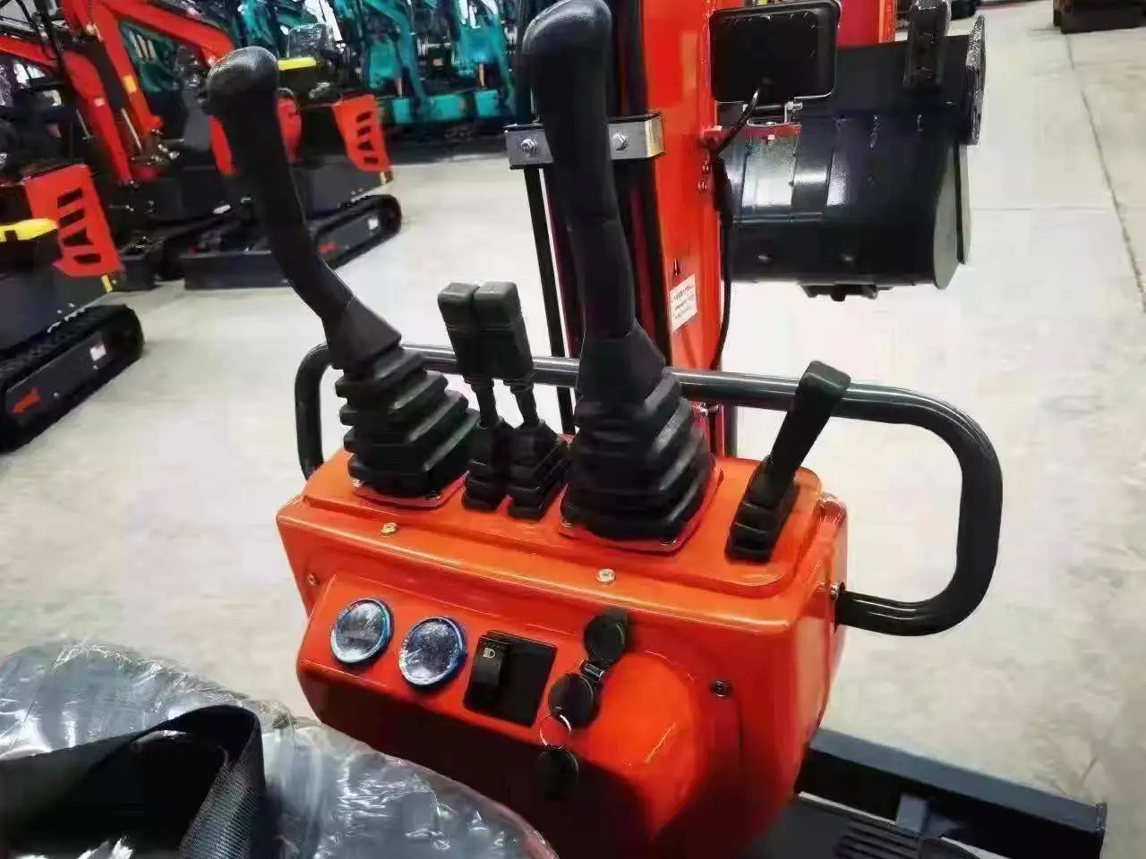 Mini Excavator - Compact Digger Machine, 1.5 Ton, 1 Ton, and 2 Ton Models, Small Hydraulic Crawler Micro Excavators