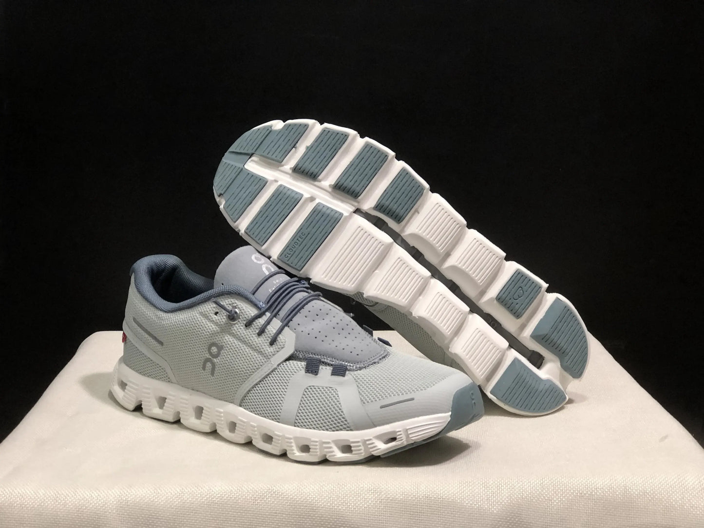 Cloud 5 Running Shoes: Unisex Breathable Mesh Sport Trainers