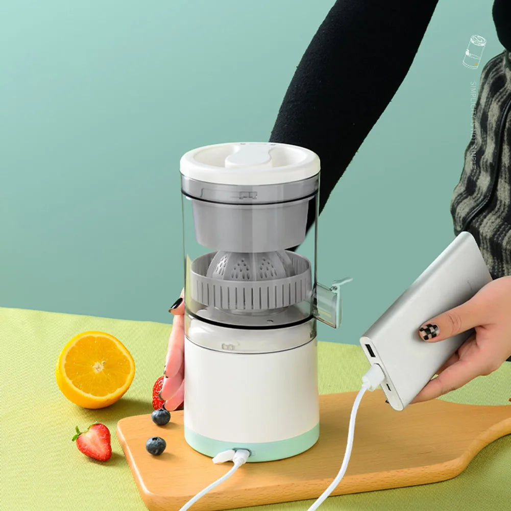 Portable Electric Juicer - USB Charging, Mini Household Citrus Juicer and Blender for Travel, Orange and Lemon Juice Mixer