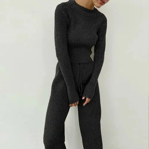 Effortless Chic: Knitted Wide-Leg Pants & Top Set