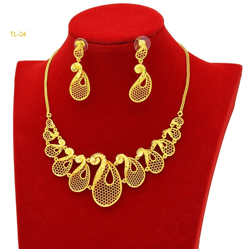 Exquisite Elegance: Gold Flower Necklace & Earrings Sets