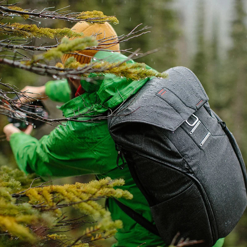 Peak Design Everyday Backpack - DSLR Camera Bag, Waterproof and Shockproof, 20L-30L Photography Backpack