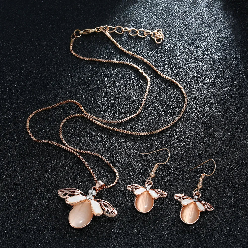 3-Piece Jewelry Set for Women - Elegant Waterdrop Rhinestone Pendant Necklace and Hook Earrings