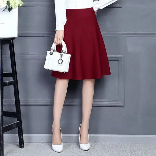 Elegant Cotton Skirt with Pockets: Versatile Chic and Comfort