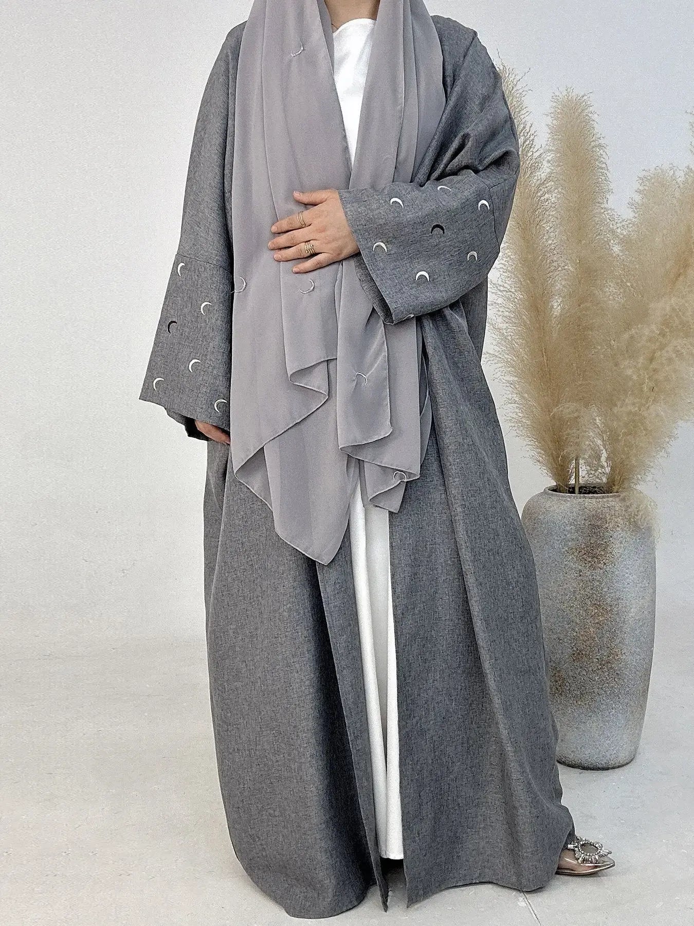 Chic & Comfortable: Modern Style Abaya Maxi Dress