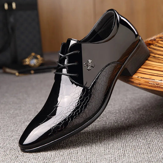 Italian Elegance: Patent Leather Oxford Shoes for Men