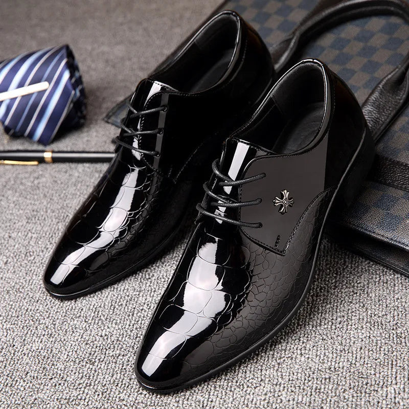 Italian Elegance: Patent Leather Oxford Shoes for Men