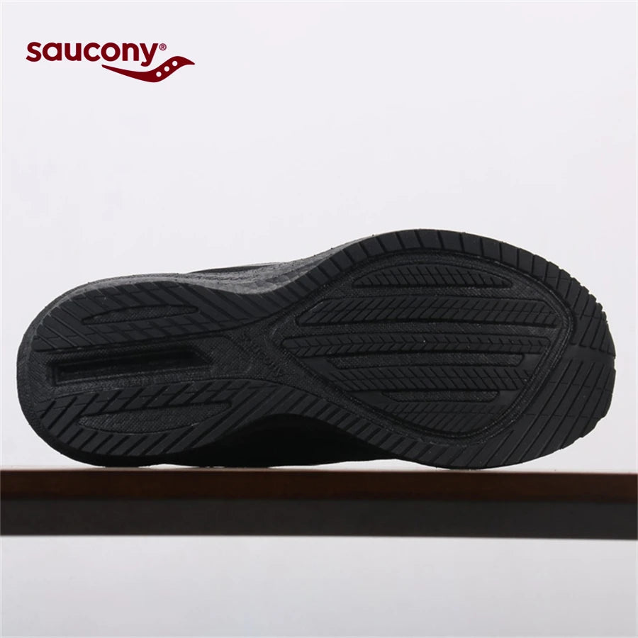 Saucony Triumph Victory 20 Men's Running Shoes: Shockproof and Lightweight