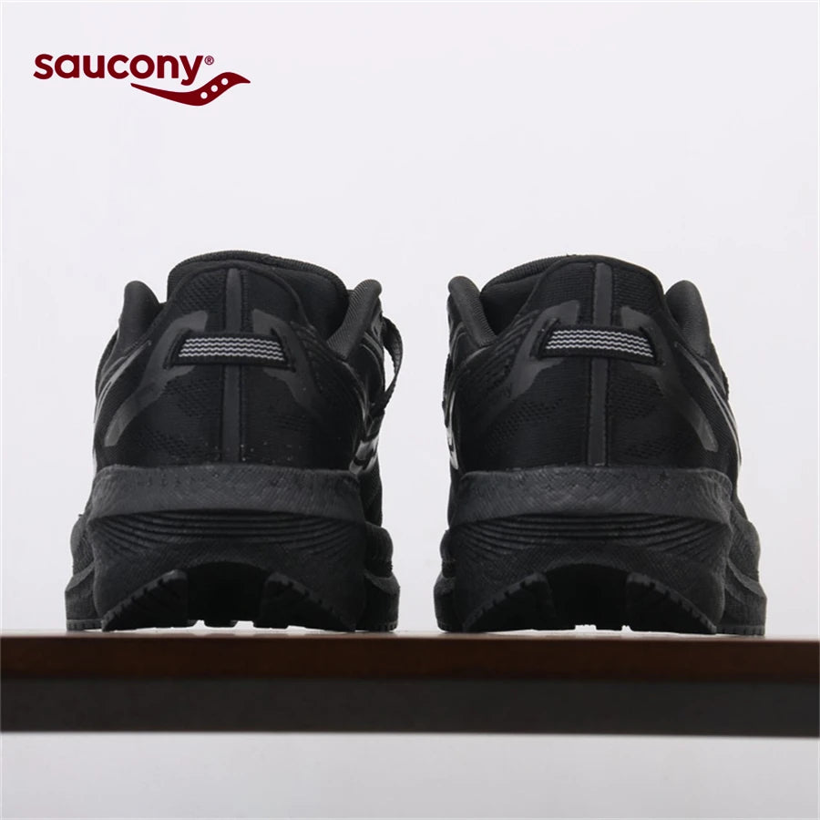 Saucony Triumph Victory 20 Men's Running Shoes: Shockproof and Lightweight