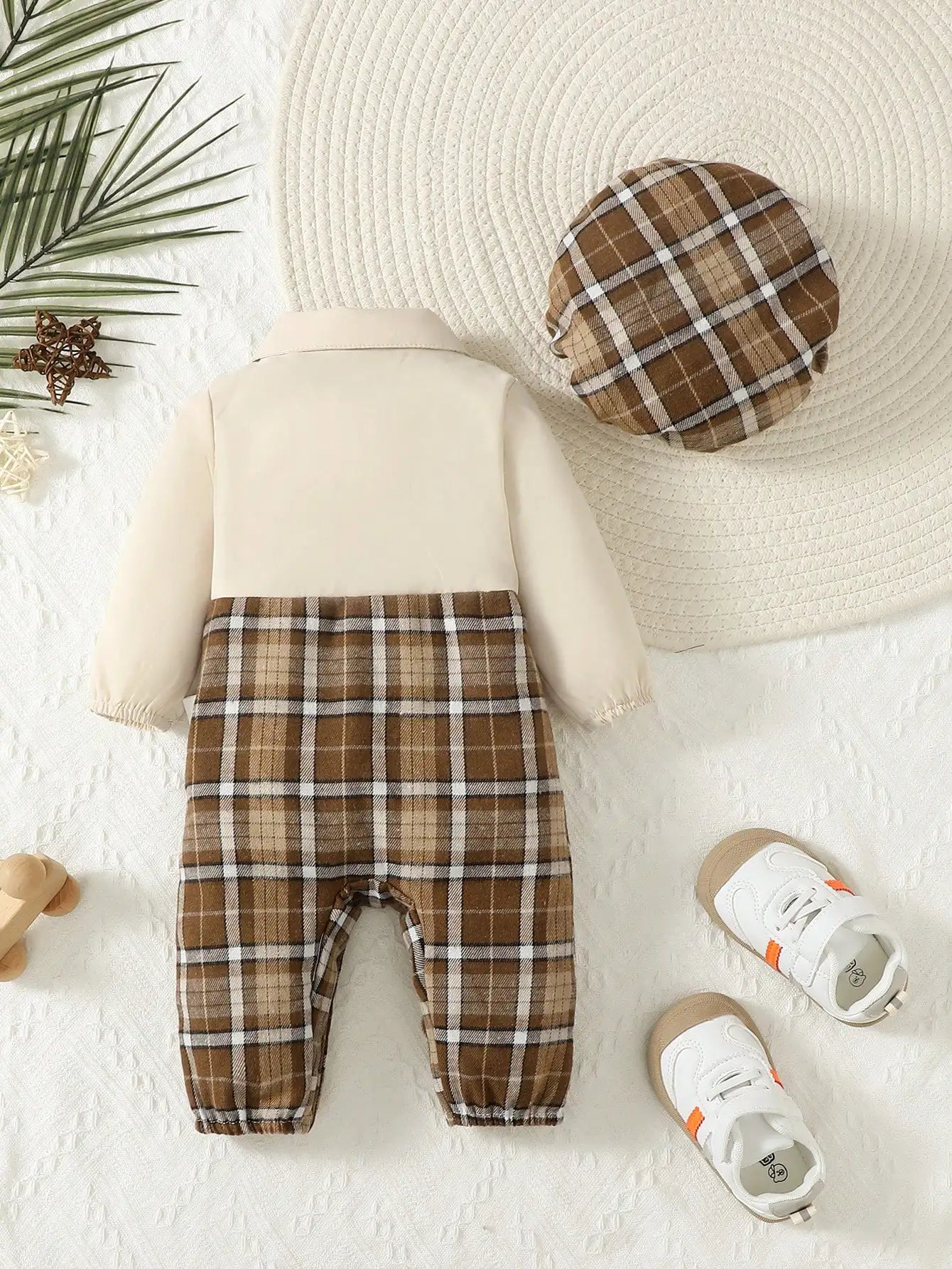 Two-Piece Baby Boy Gentleman Jumpsuit with Lapel Suspenders and Holmes Hat