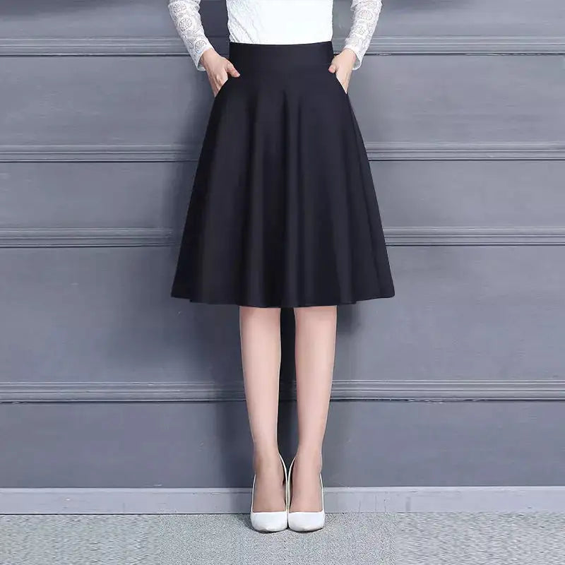 Elegant Cotton Skirt with Pockets: Versatile Chic and Comfort