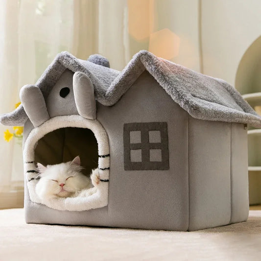Cozy Retreat for Cats & Small Dogs:  Foldable Winter Warm Pet Bed